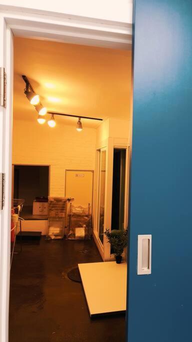 'seongbuk Castle Suites' 5 Bedroom, Castle-wall View, *