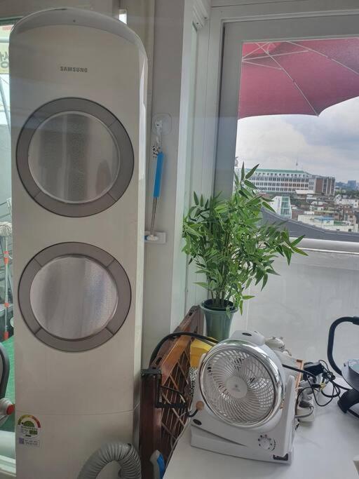 Appartamento 'seongbuk Castle Suites' 5 Bedroom, Castle-wall View, Seul